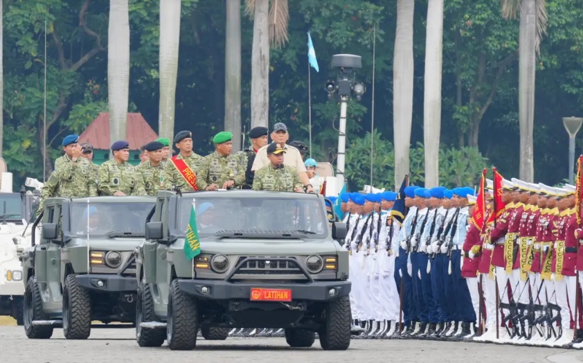 HUT ke-80 TNI: Panglima TNI Tinjau Gladi Bersih